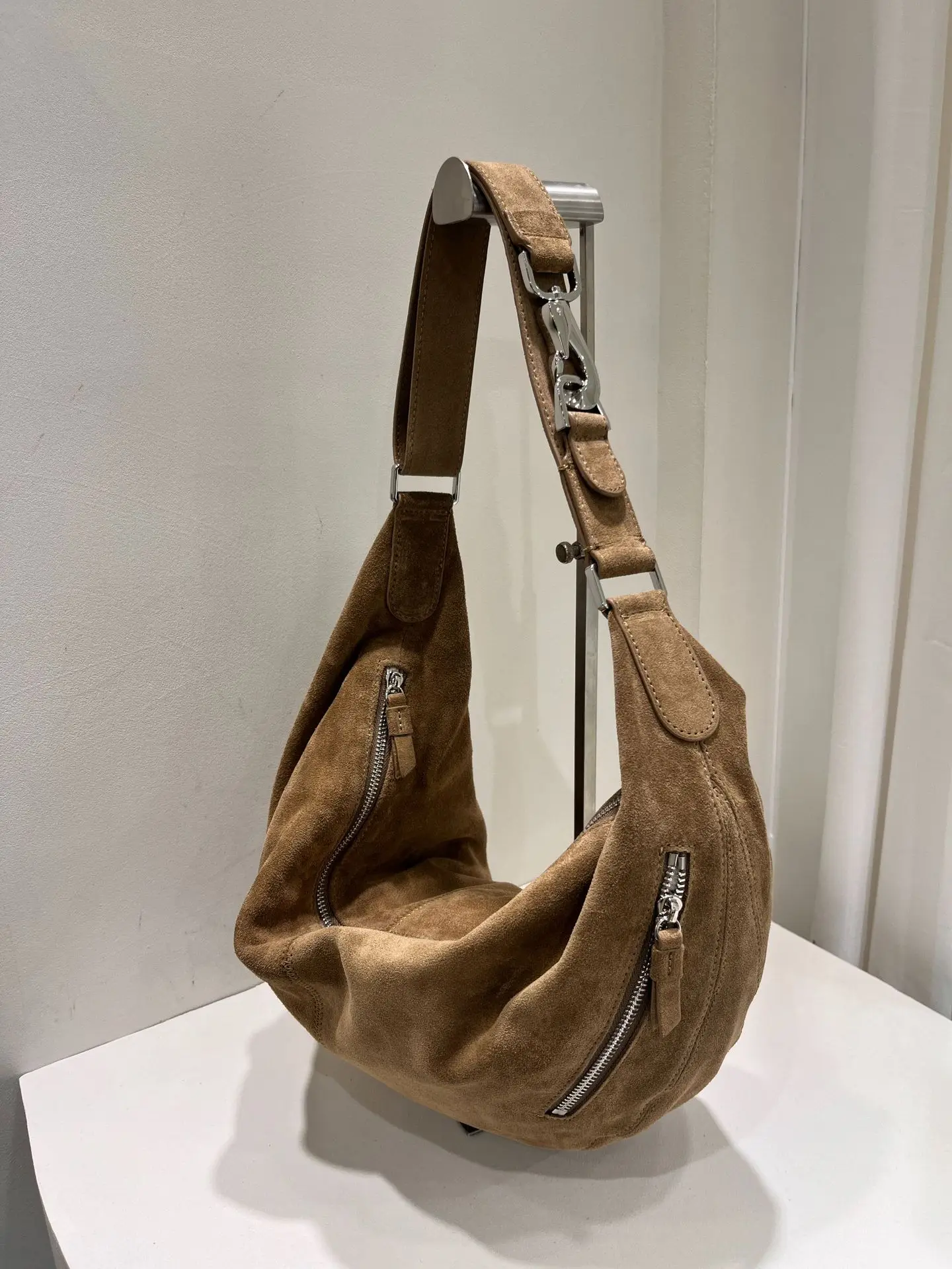 

FIRMRANCH Unisex Lazy Style Large Capacity Thickened Genuine Cowhide Leather Shoulder Bag Women Crossbody Purse Cool Hobos