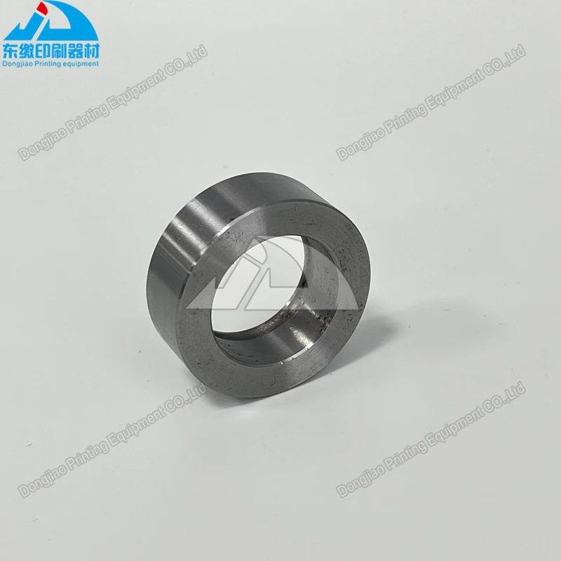 

Втулка демпфирующая стальная для шестерни Heidelberg SM102 CD102, артикул 71.030.233, 40*26*14 мм