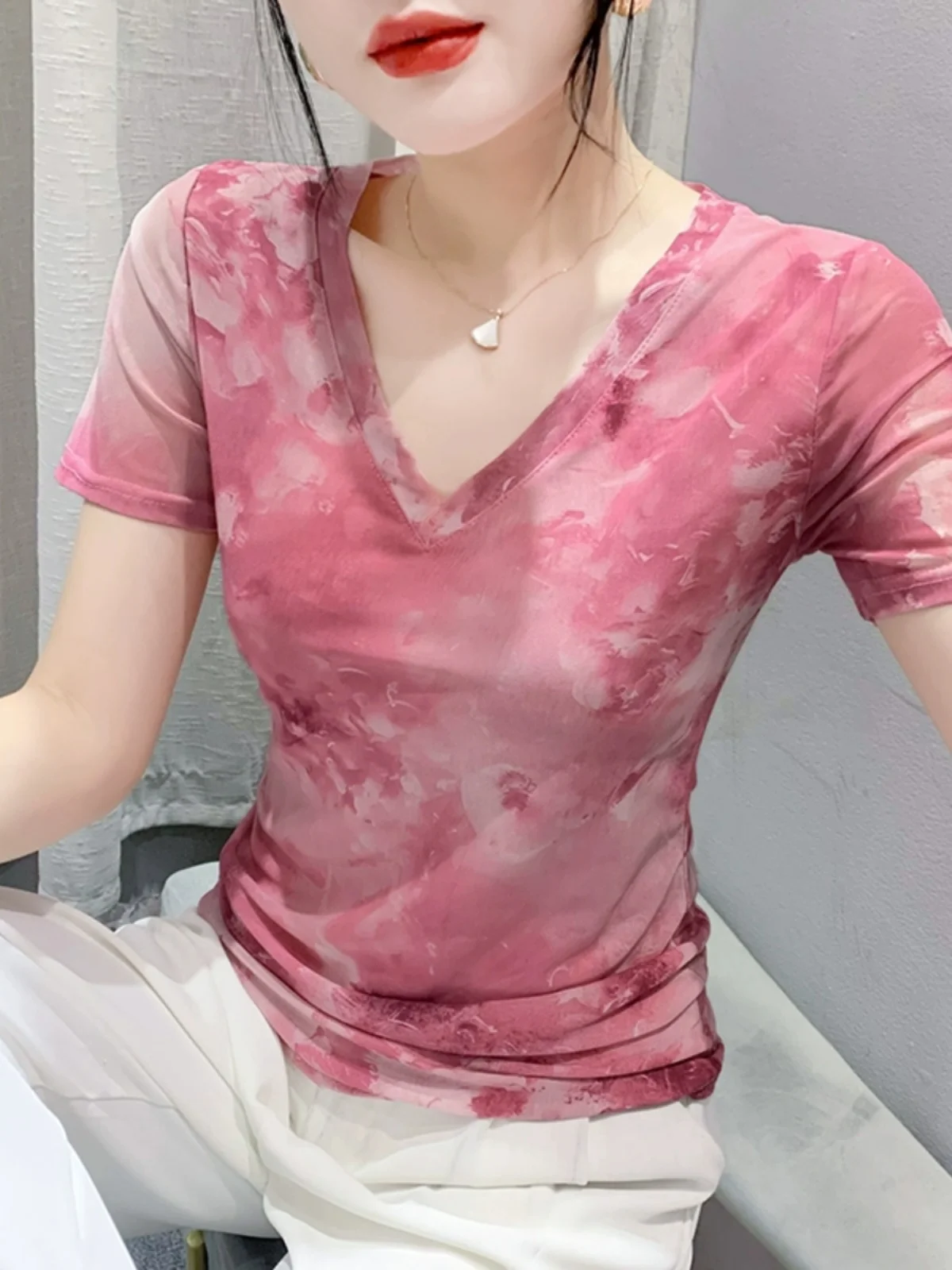 Faionable Anti-Aging V-Ne Me ort Sve T-shirt Dames Zomer Afslanken ves Bovenkleding Europese Veelzijdige Kleine S...