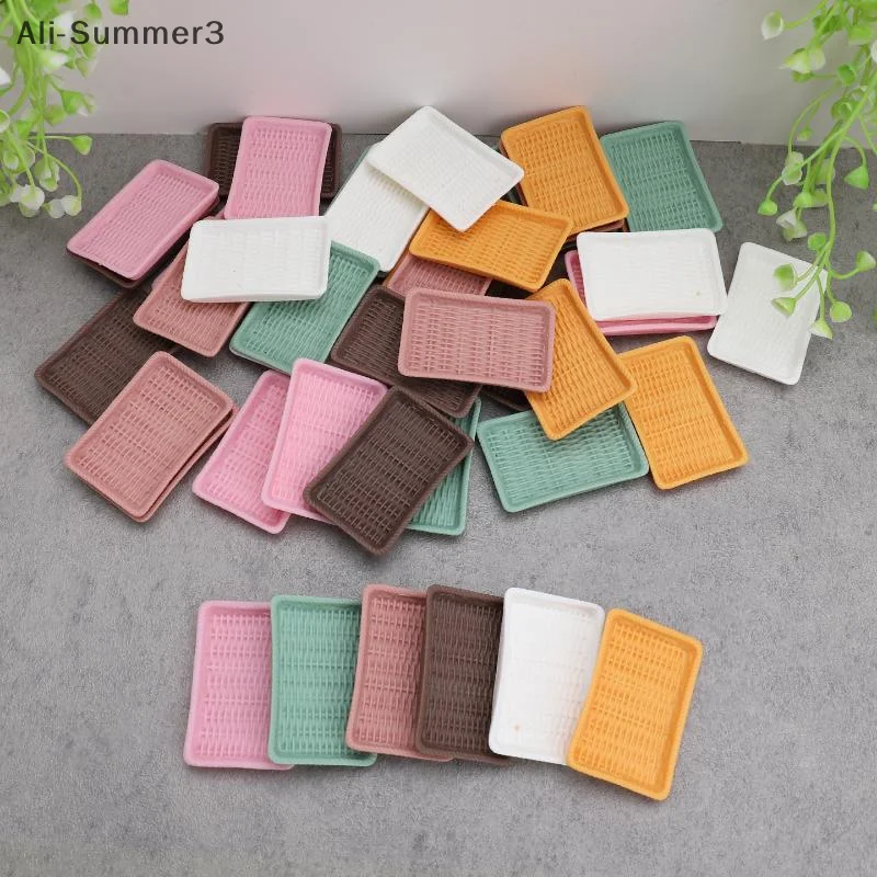 10Pcs Puppenhaus Simulation Miniatur Küche Besteck Teller Teller Dessert Brot Platte Modell Ornament Spielzeug Puppe Haus Zubehör