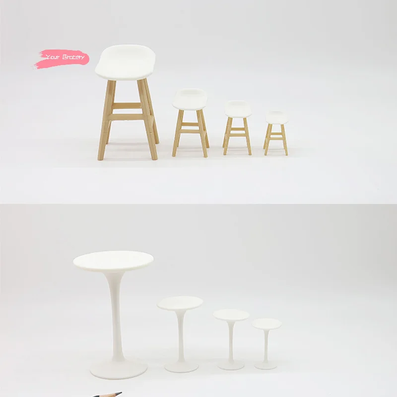 ชุดโต๊ะกลมขาสูงและเก้าอี้บาร์ขนาดจิ๋วสำหรับบ้านตุ๊กตา ของเล่นจำลองเฟอร์นิเจอร์สำหรับตกแต่งบ้านตุ๊กตา