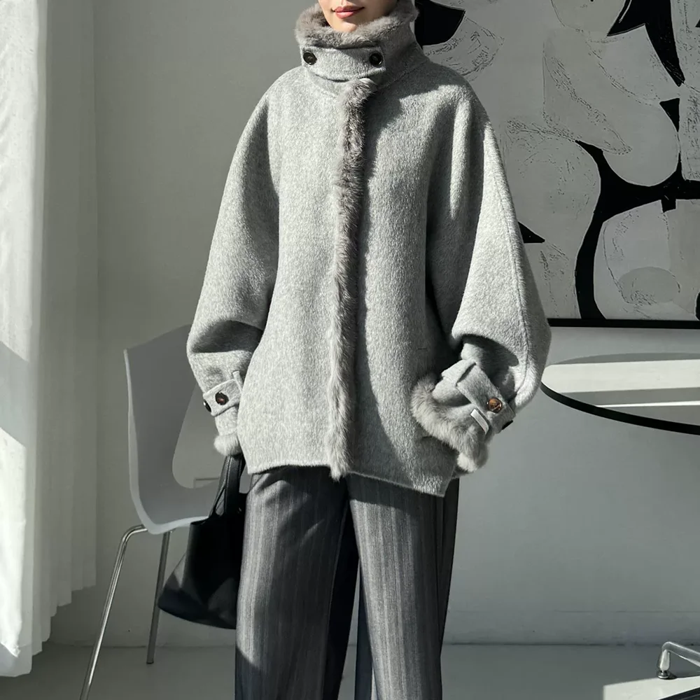 High-end stand-up collar short double-sided wool collar with fur sleeves and off-white woolen coat for autumn and winter