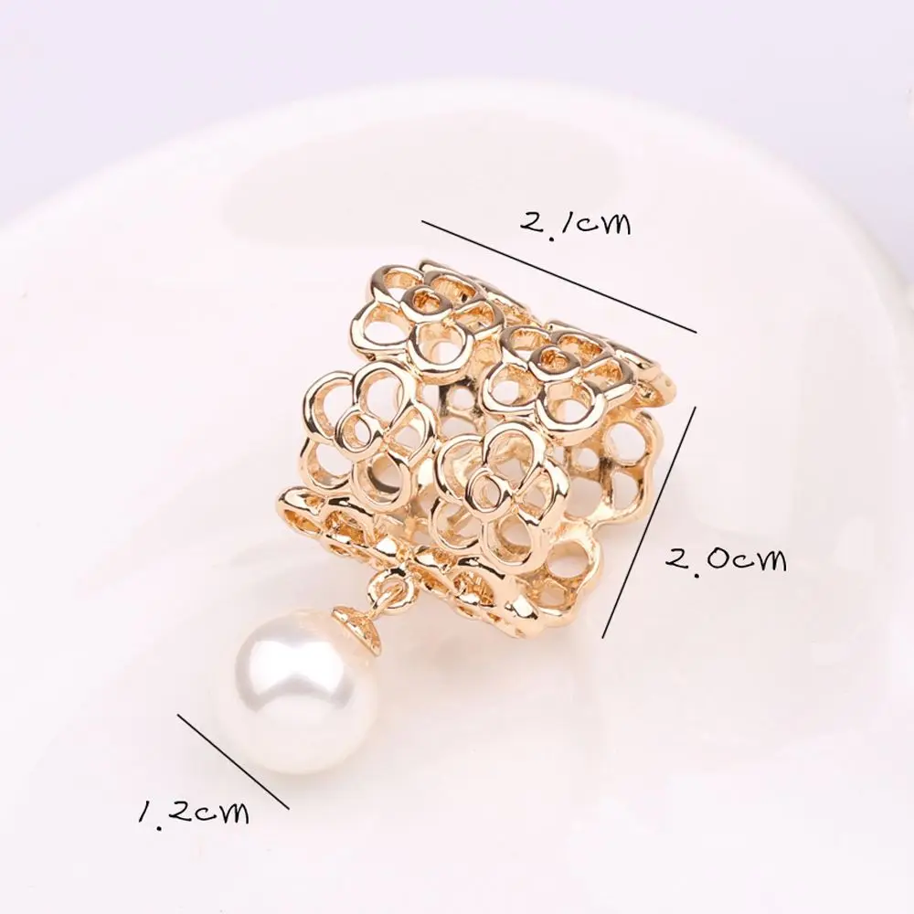 Simple Fashion Heart Metal Elegant Clothing Accessory Women Brooches Pearl Scarf Buckle Shawl Buckle