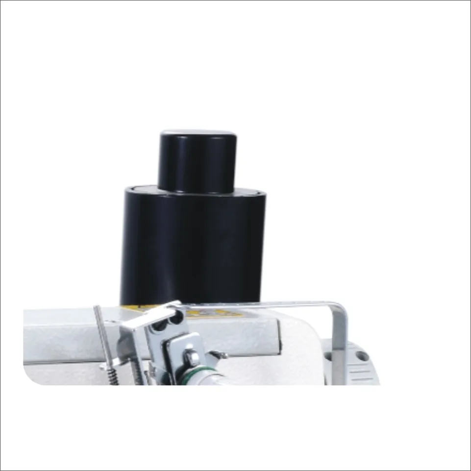 Mesin Jahit Interlock Otomatis BT-600-35ZD-UT