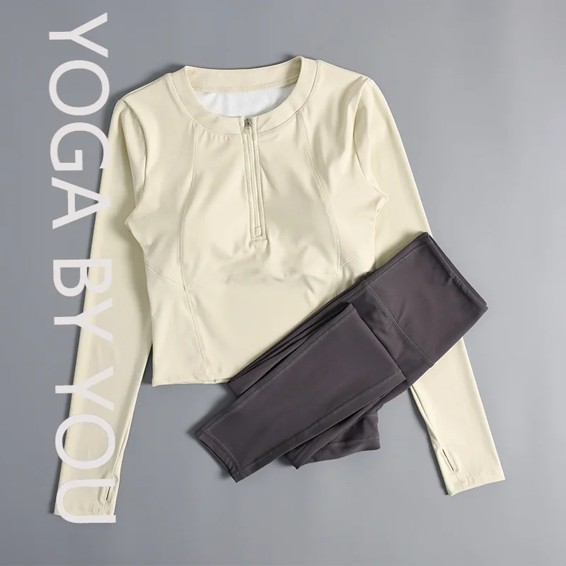

2025 new half-zipper yoga suit with chest pad women's autumn and winter slim fitness clothes sports Pilates long-sleeved top