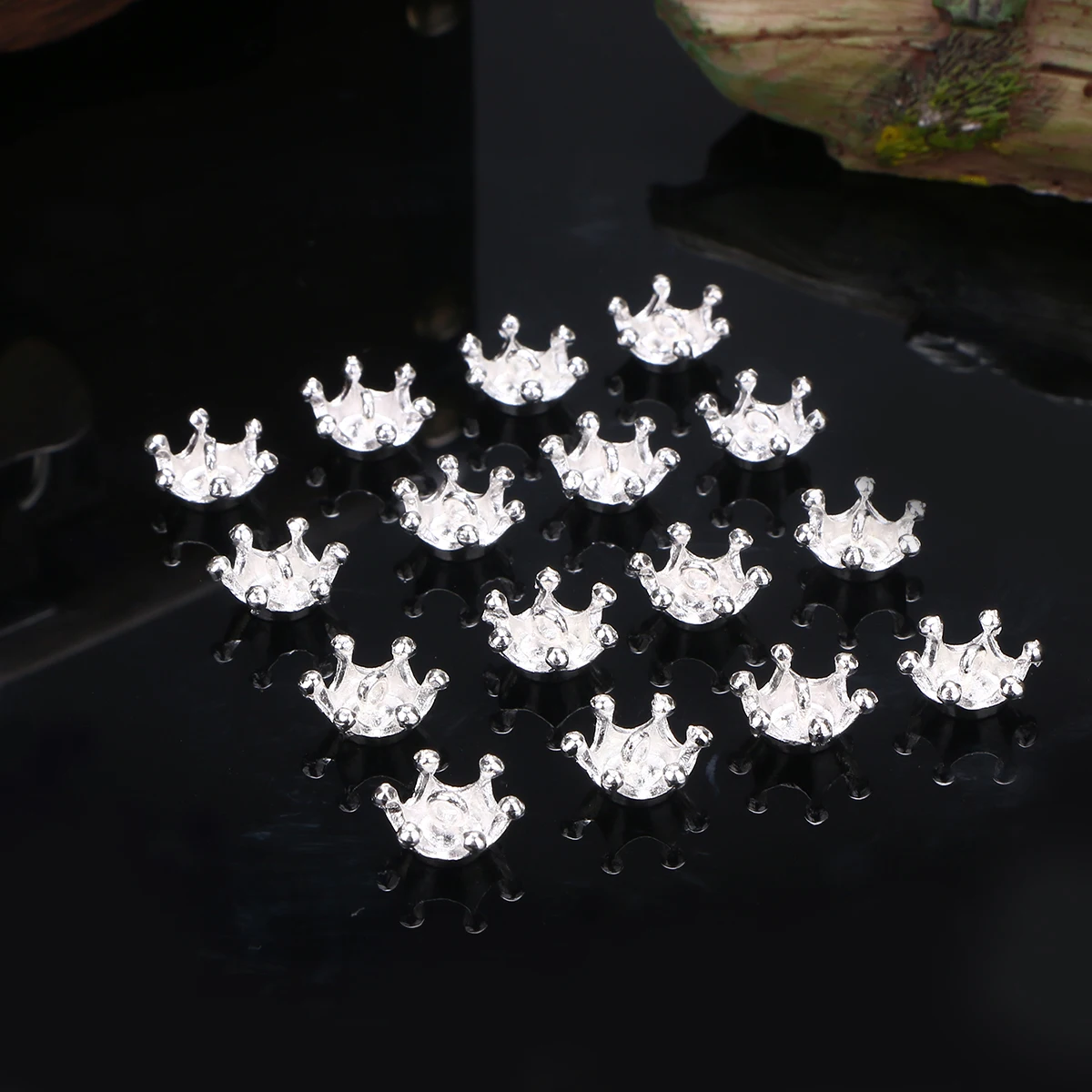

100 PCS Alloy Crown Bead Hat Accessories Miniature Charms for Jewelry Making DIY Accessory