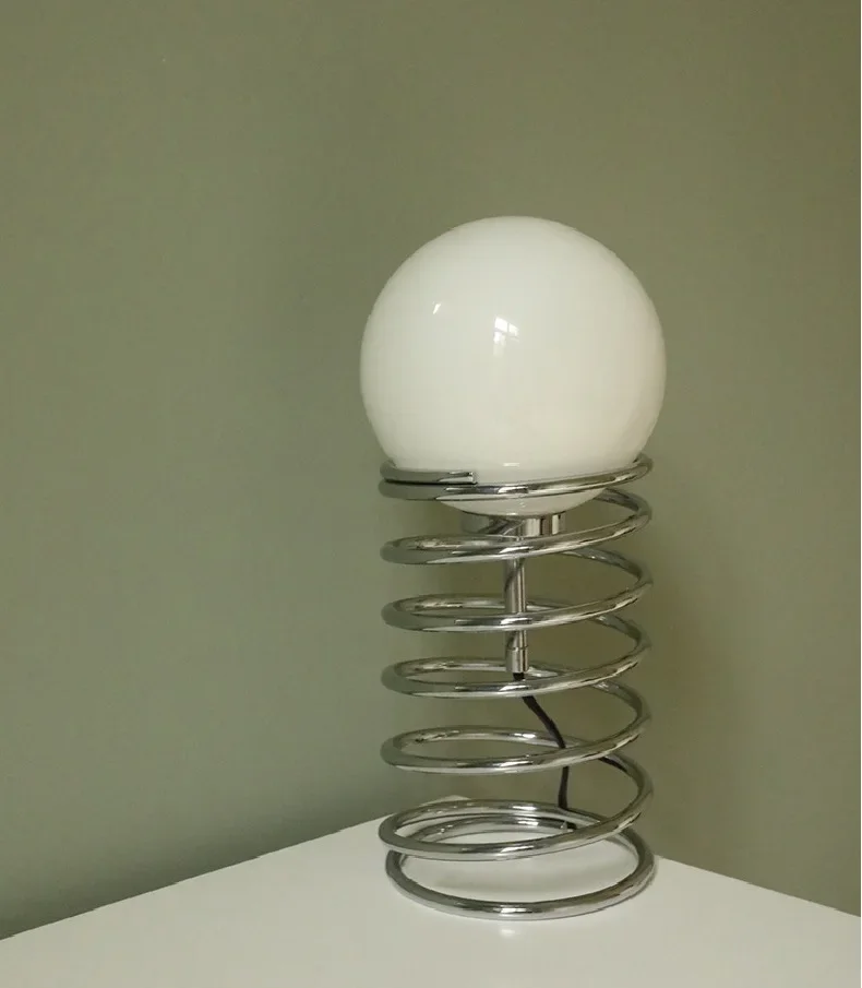 Ins Bauhaus Spring Table Lamp Vintage Nordic Modern Minimalist Homestay Glass Living Room Bedroom Bedside Lamp Drop Shipping