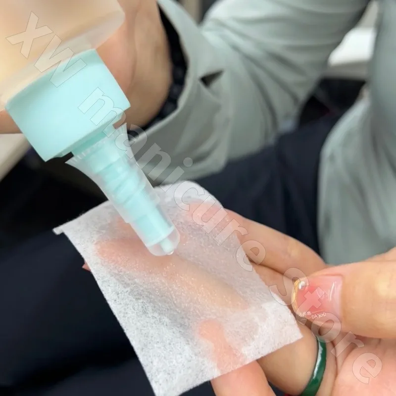 Ilso تصدير الرؤوس السوداء التحكم في الزيت السائل لإزالة مسام انكماش الرؤوس السوداء وليس مزعجة لتقليل حب الشباب 150 مل