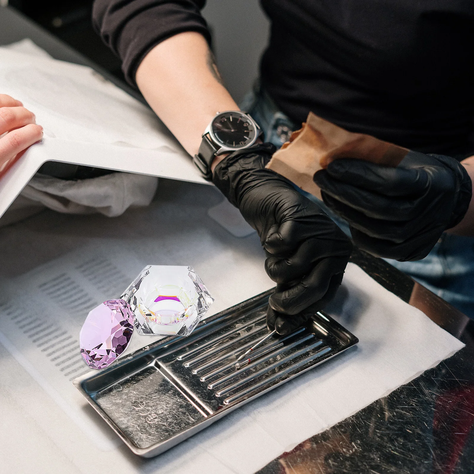 クリスタルネイルカップ蓋付きマニキュアアクリルリキッドパウダーガラスミニアクリルネイルカップペンウォッシュコンテナペン洗浄バケツ