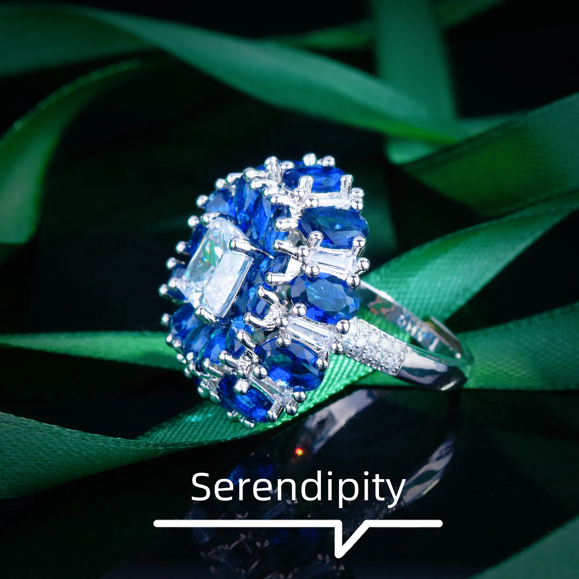 Luxury Designer Jewelry Cornflower Simulated Sapphire Rings Noble Lady Elegant Banquet Blue Zircon Color Treasure Ring For Women