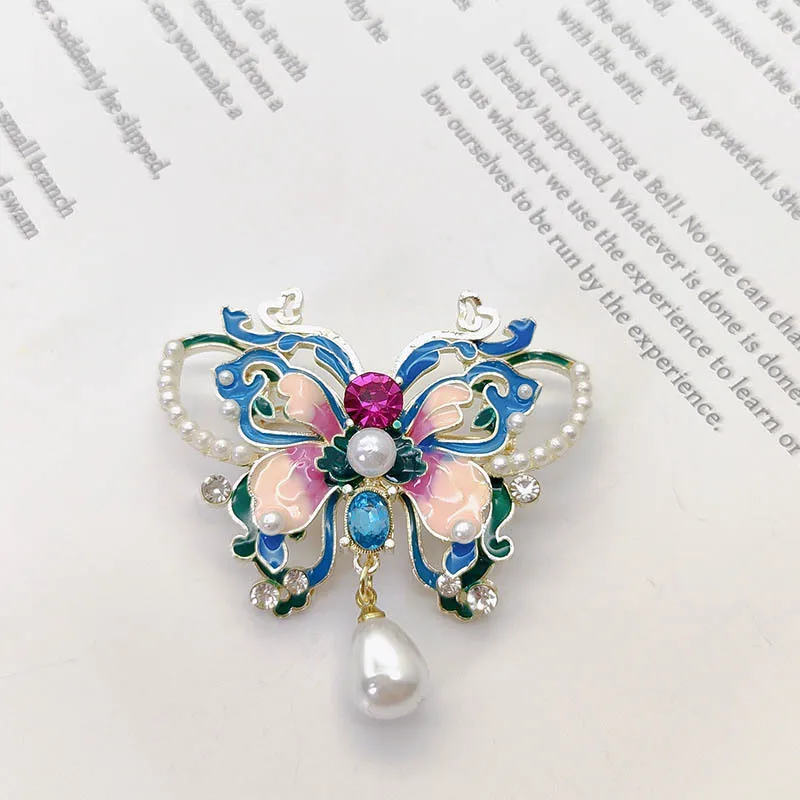 

Enamel butterfly brooch, high-end pearl pendant, brooch pin, elegant women's accessories, high-end accessories