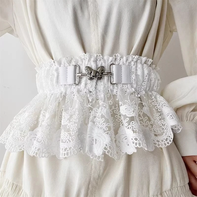 เข็มขัดรัดเอวผู้หญิงแบบลูกไม้ฝรั่งเศส หัวเข็มขัดรูปผีเสื้อ สำหรับชุดเดรส  ผ้าลูกไม้ซ้อนเป็นชั้นๆ  สายคาดเอวแบบเปปลัม