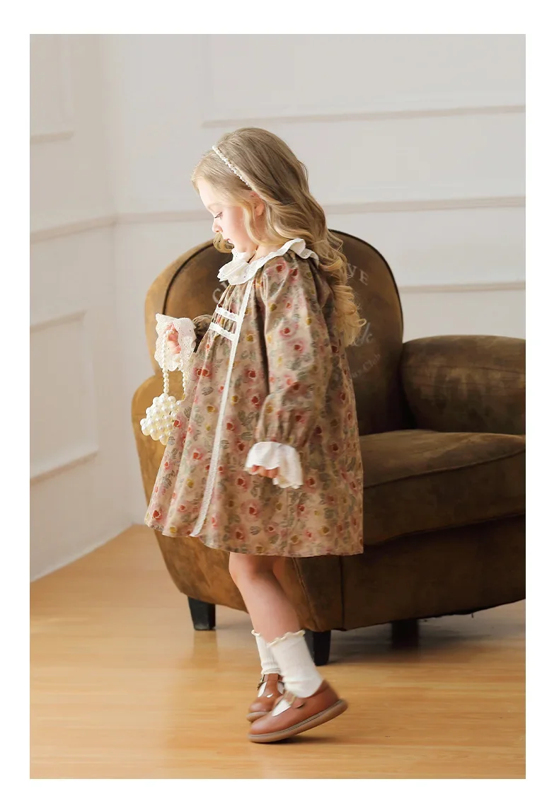 2025 Spring & Autumn Vintage French Lace Ruffled Collar Floral Dress for Girls - Long Sleeve Princess Dress