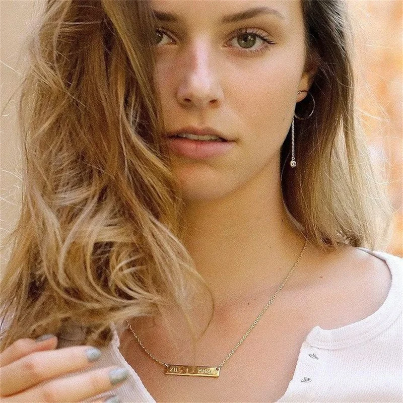 

Necklace Custom Engraved Laser Nameplate Necklace Square Pendant Female Clavicle Chain Stainless Steel Jewelry Pixiu Rose