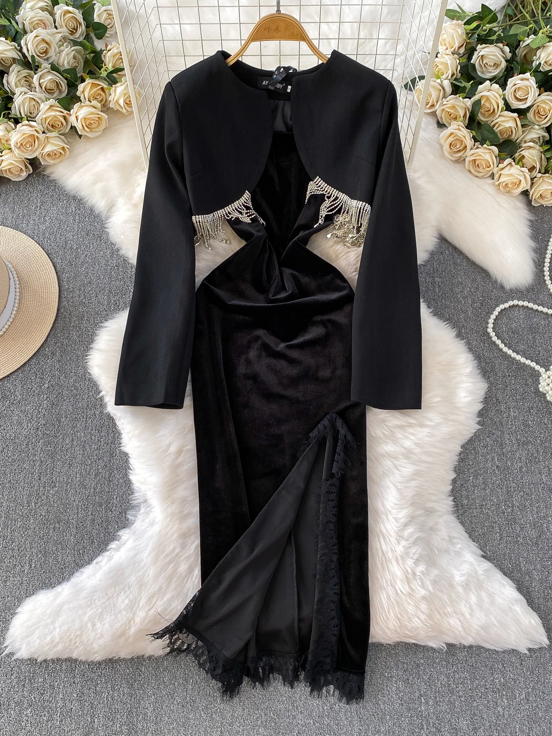 Ele Velvet Long Dr … - image