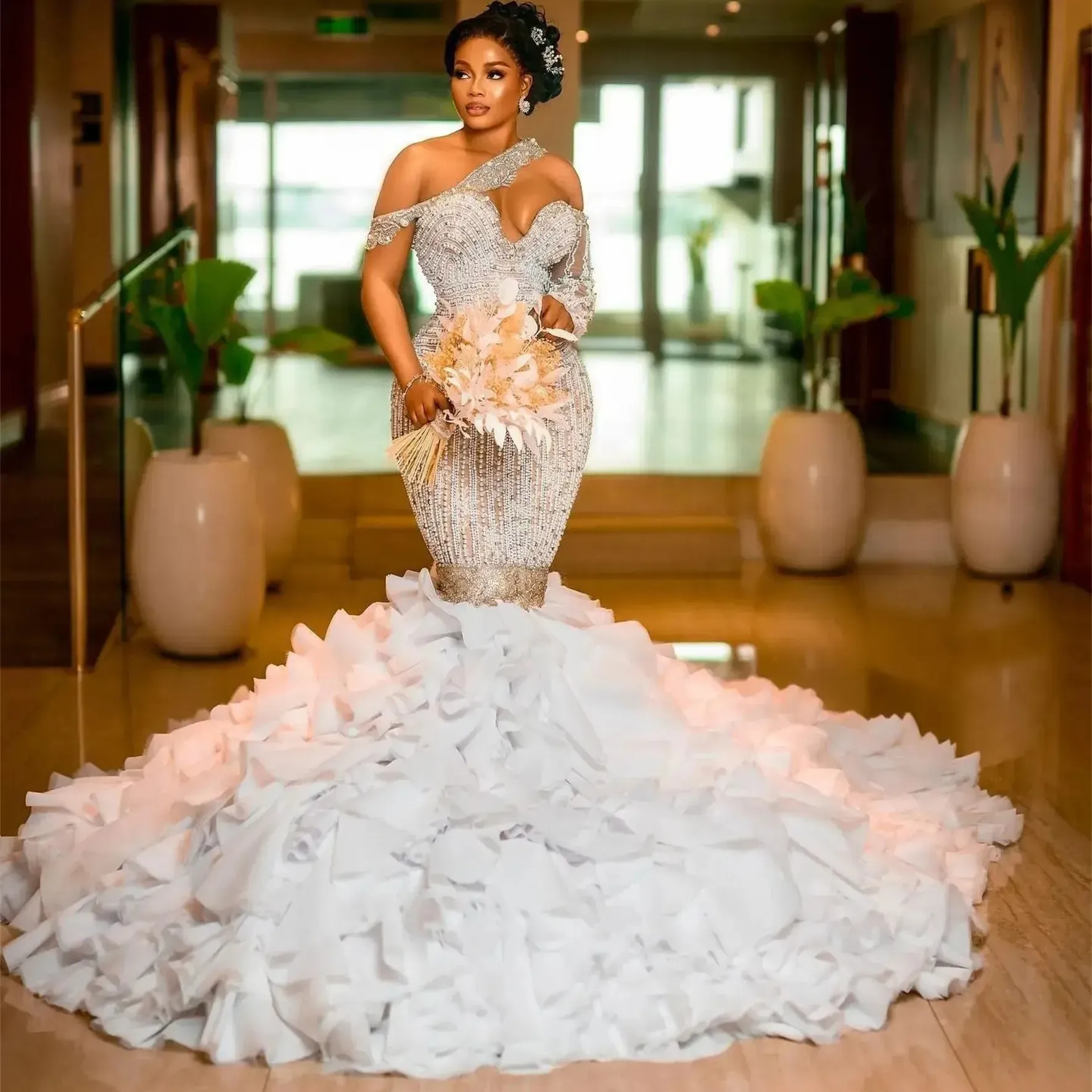 Luxury Mermaid Wedding Dress Long Sleeve Ball Gowns 3D Lace Diamonds Sequins Appliques Formal Bridal Gowns Plus Size Customized