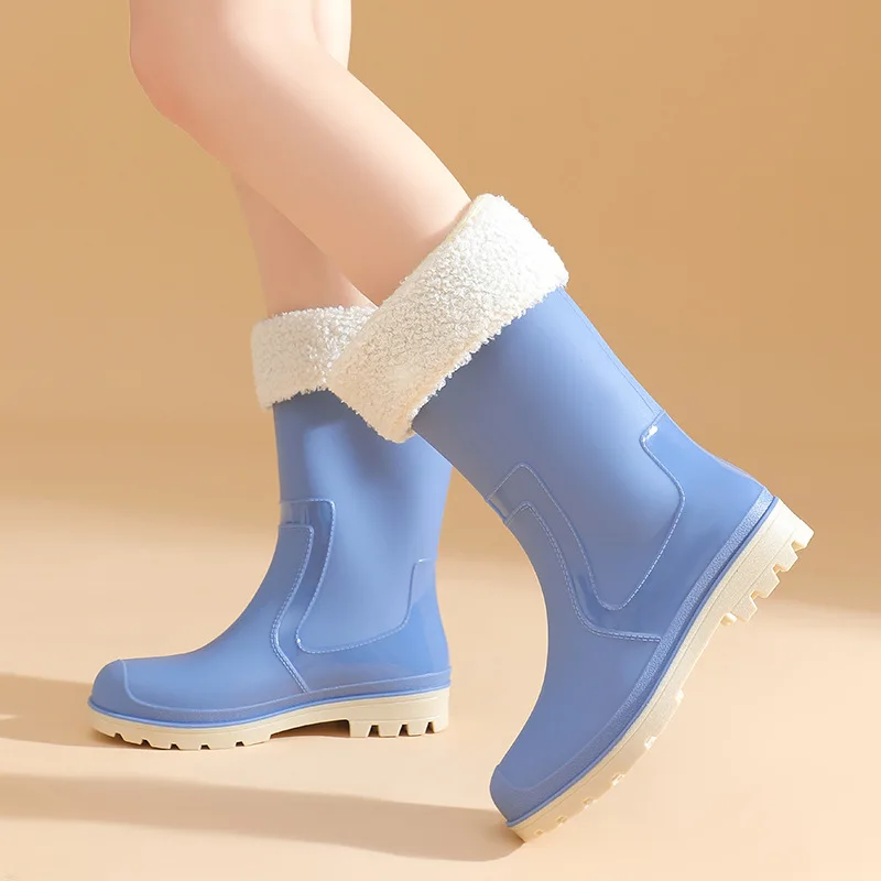 

Новинка 2023 года, толстые износостойкие непромокаемые сапоги средней длины, уличные женские непромокаемые нескользящие хлопковые теплые непромокаемые сапоги, зимние сапоги