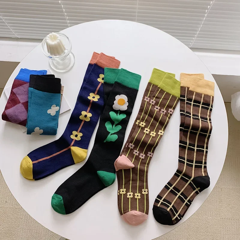 Calf socks European and American ins abstract art knee-length beautiful legs long combed cotton tide socks