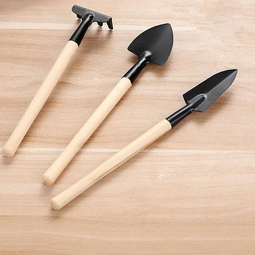 

Garden Tool Set Shovel Rake Watering Can Beige Planting Tools Compact Safe Durable Long Spout Design for Indoor