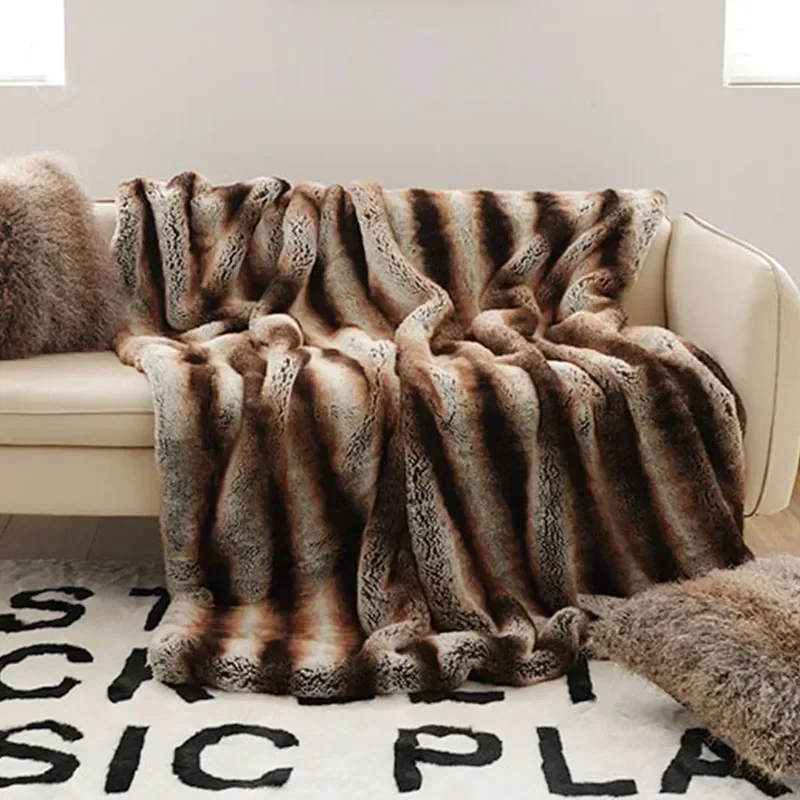 Luxury Faux Fur Very Warm Throw Blanket Fluffy Winter Sofa Blanket Thicken Bed Plaid Bedspread on the Bed Gift For Christmas