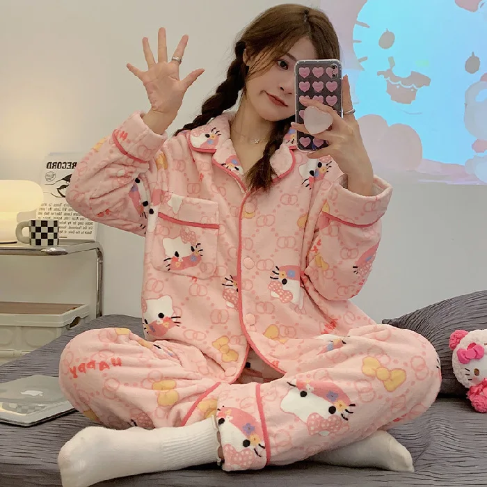 

Sanrio New Hello Kitty Coral Velvet Women's Pajamas Kuromi Autumn And Winter Cute Cartoon Thickened Warm Home Furnishing Set