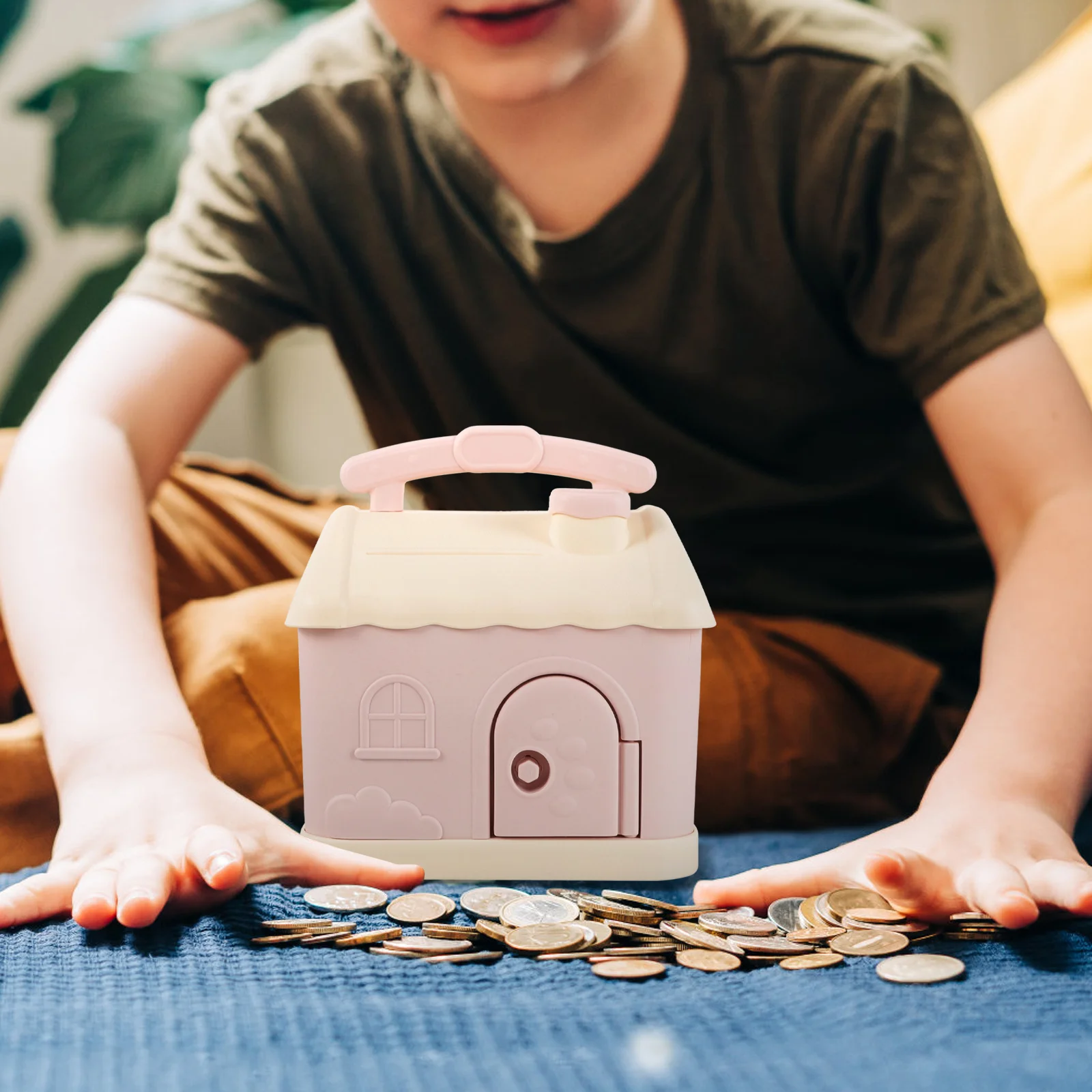 

1pcs Cute Cartoon Coin Bank Kids Piggy House Shape Cottage Money Storage Bank For Children Boys Girls Home Decoration Gift Key