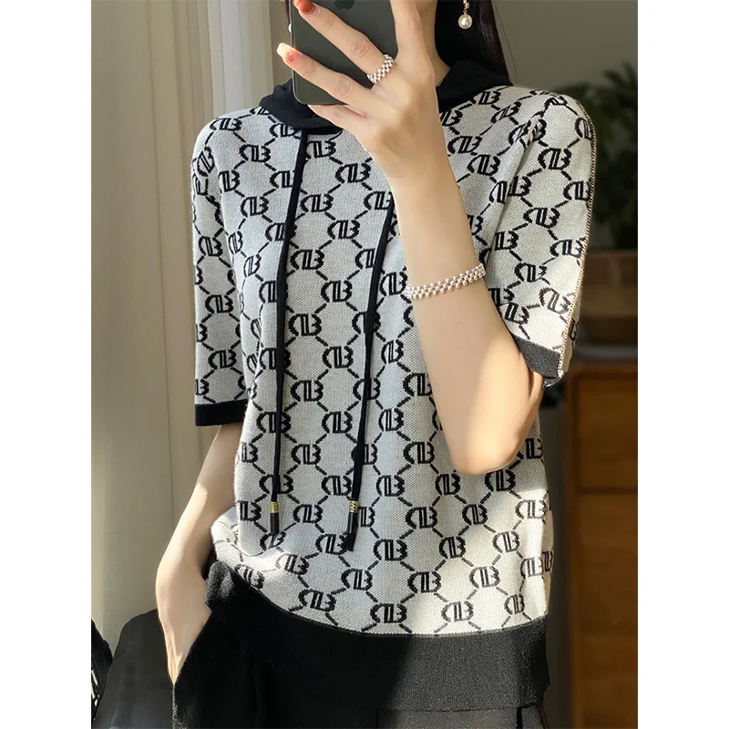 Women's Short Sleeved Hooded Pullover Pure Wool Thin Retro Temperament Letter Jacquard, Versatile T-Shirt to Reduce Age Spring