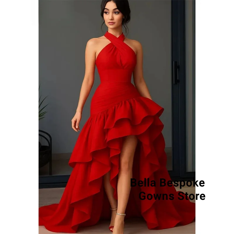 Vermelho em camadas plissados cetim vestidos de baile halter pescoço com divisão personalizado vestidos de noite tribunal trem vestidos de fiesta 2025