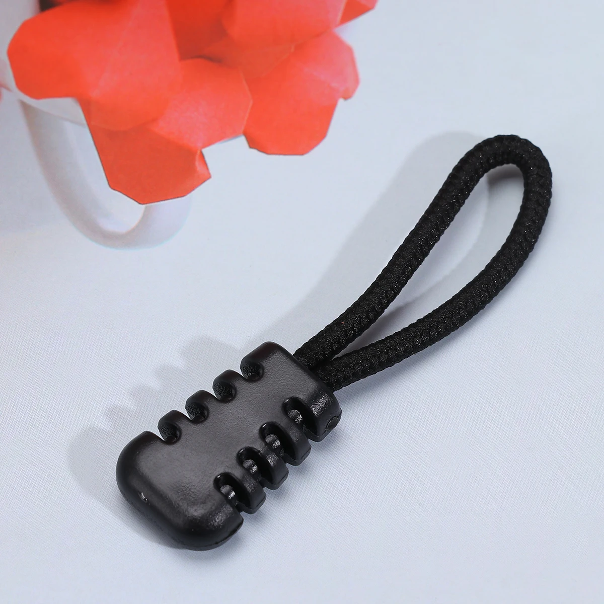 

100Pcs Plastic Zipper Heads Replacement Sliders for Clothing Luggage Shoes Handbags Zipper Repair Kit Puller Tail Rope Black