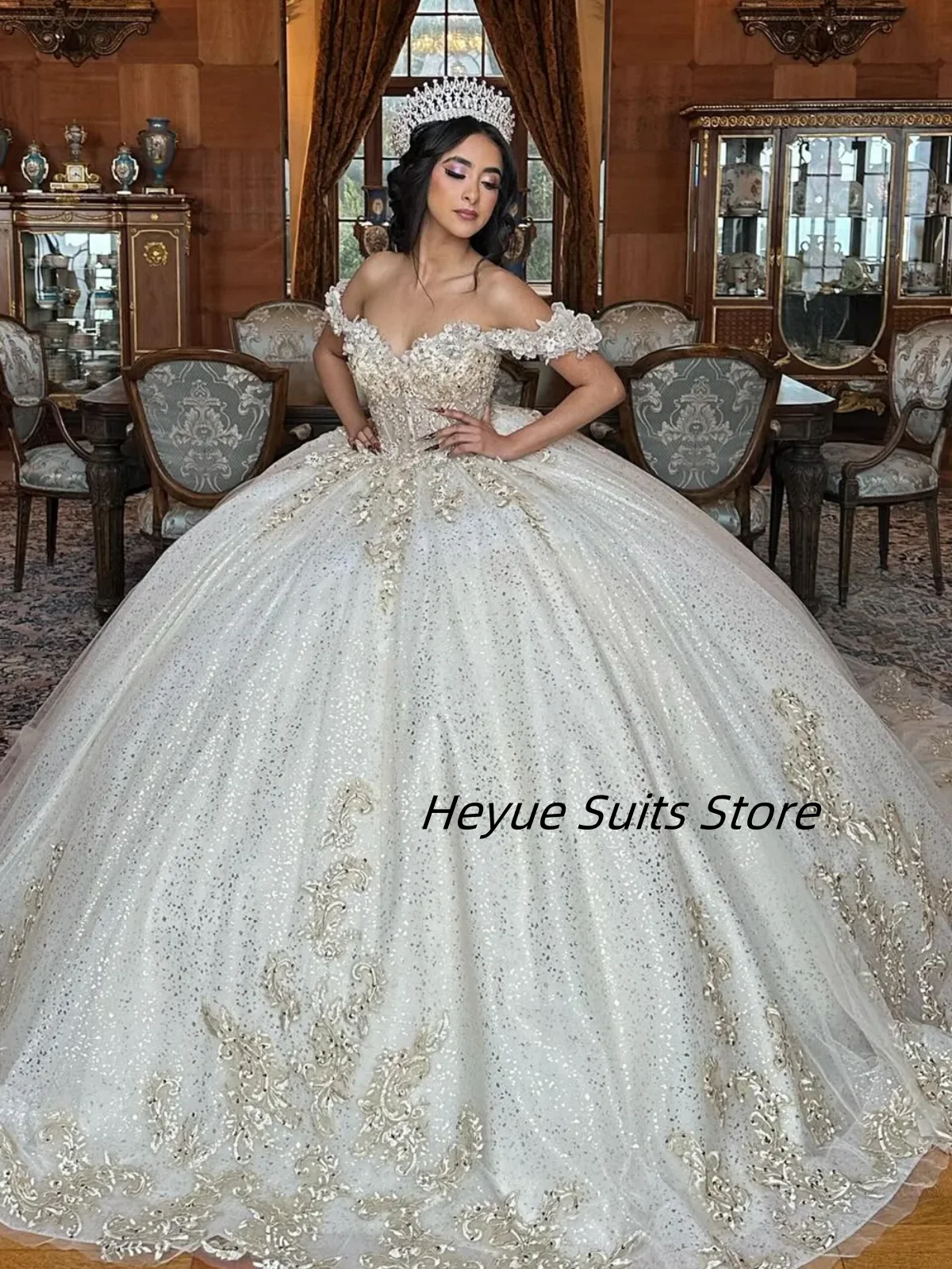 

Customized delicate princess Quinceanera Dress Sparkly Off the Shoulder Sequin Applique Princess Tulle Gown Vestido De15 Anos