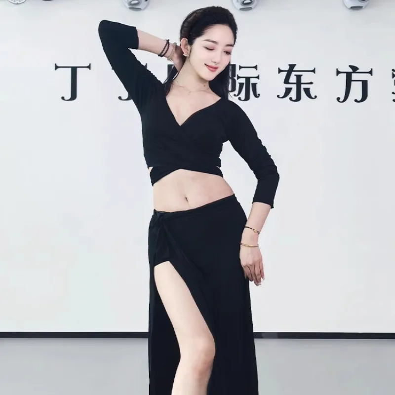 فستان ممارسة الرقص الشرقي مخصص سلسلة مشروط ربطة عنق وتنورة متوسطة متعددة الاستخدامات زي الرقص الشرقي ملابس الرقص الغريبة