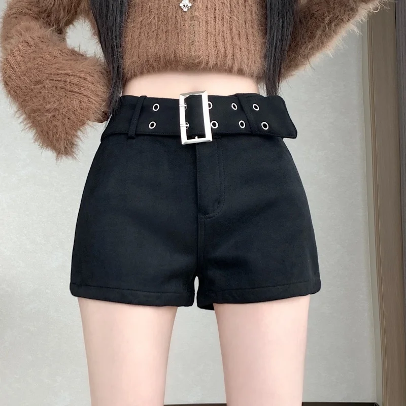 High Waist Casual Shorts for Women Autumn Winter New Style Slim Outerwear Shorts With Belt Fashionable Short Pants