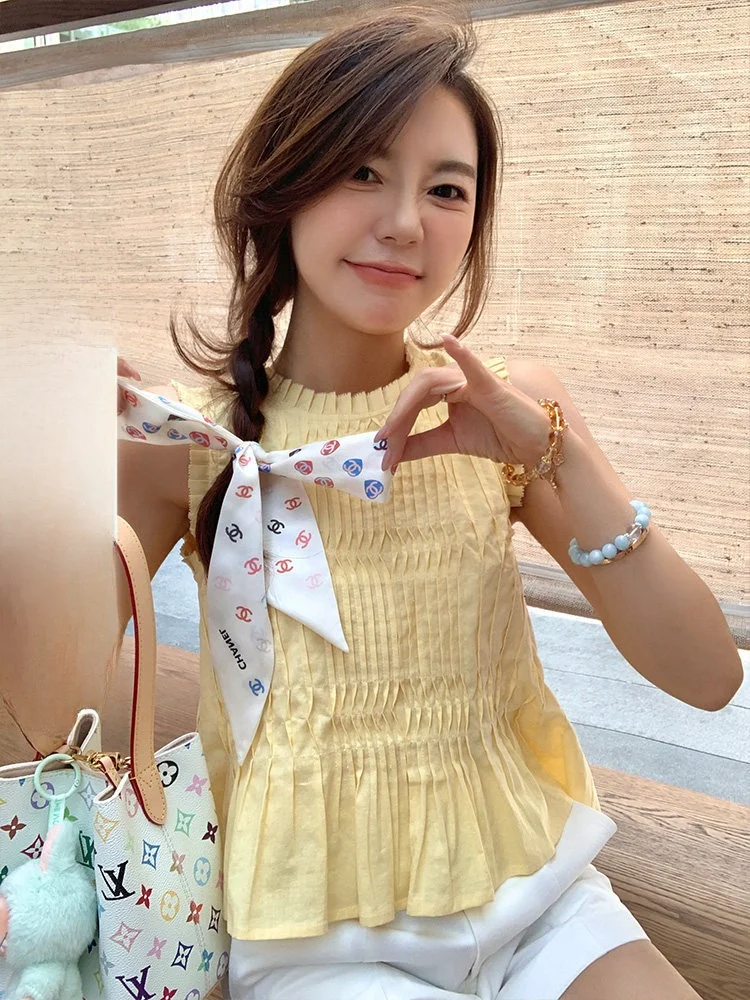 

Летний топ Summer Lemon Sea Heavy Industry с 3D-плиссировкой, женская блузка Cheeseandkisses, дышащая, приятная для кожи, стандартного кроя, с круглым вырезом.