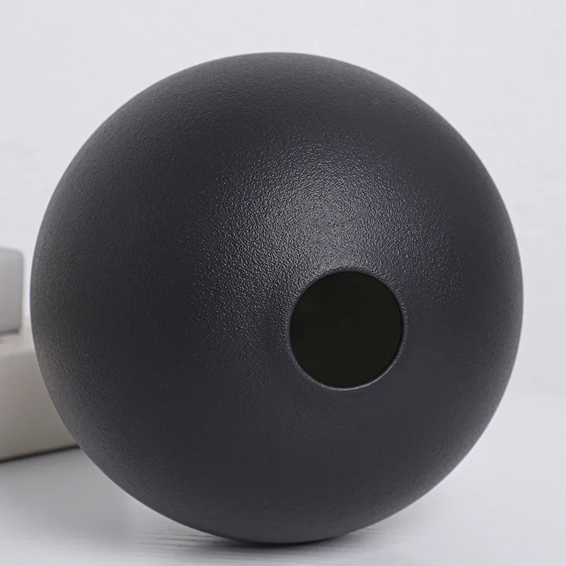 European Black and White Ball Ceramic Vase Ornaments Hydroponic Flower Vase Flower Arrangement Plant Living Room Decoration
