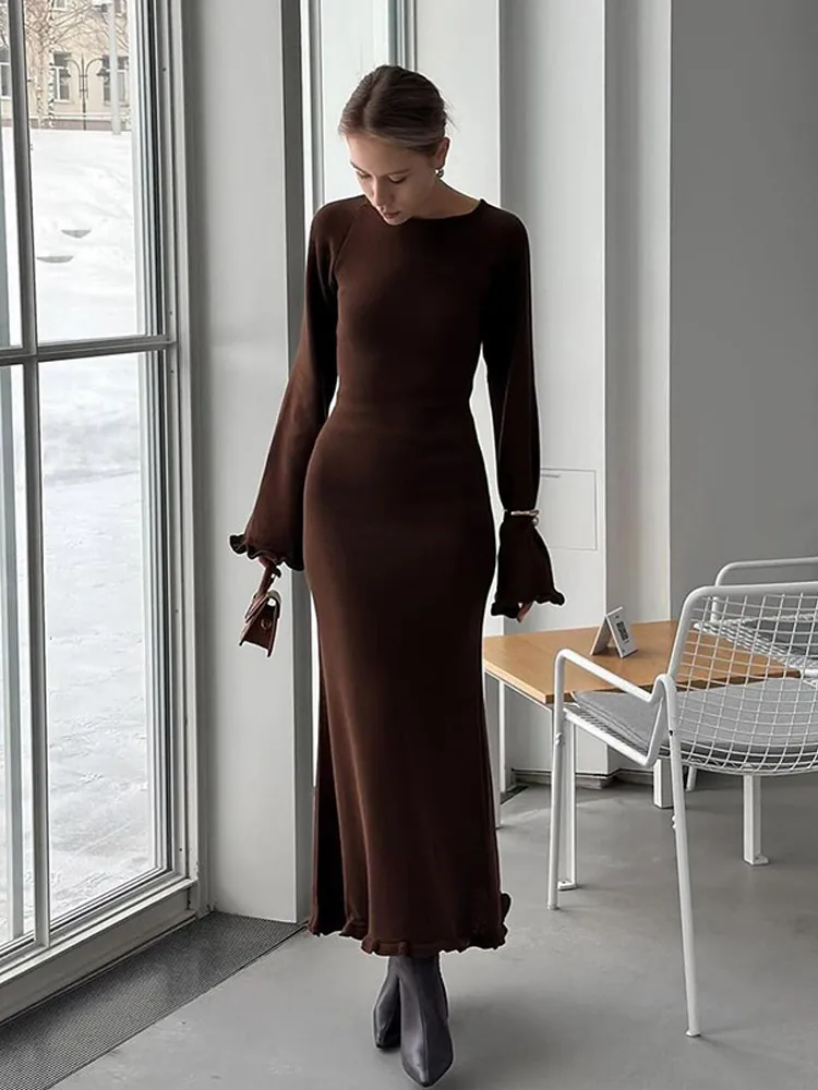 Brown Flare Sleeve Round Neck Maxi Dress Elegant Slim Fit Pleated Knitted Gowns 2024 New Lady Autumn High Street Vestidos