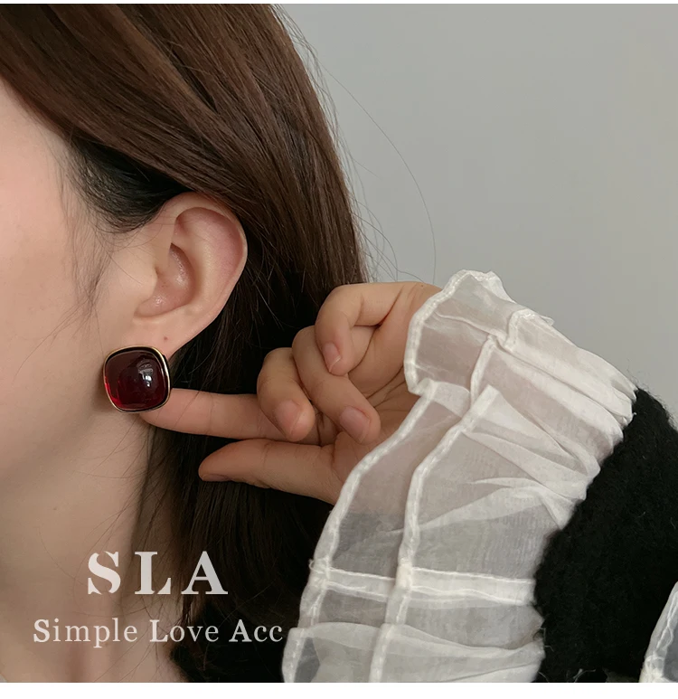 Lingzhi Wu Dark Red Gem Stone Silver Earrings Female Unique New Arrival