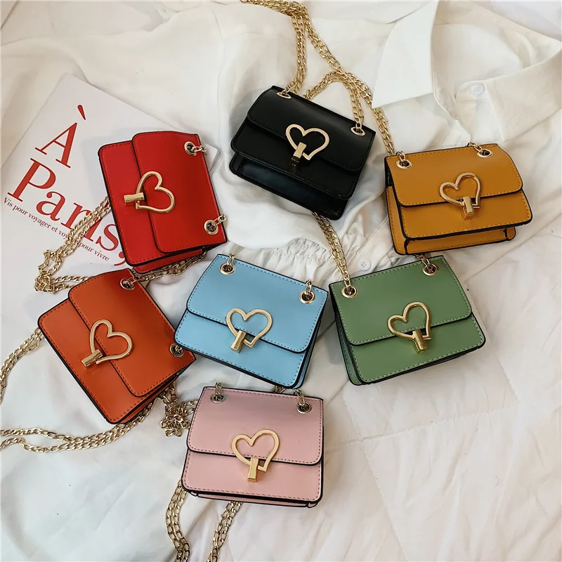 

Children's Mini Square Bag Boys Girls Fashion Bag Peach Heart Lock Princess Shoulder Bag Little Girls' Messenger Bag