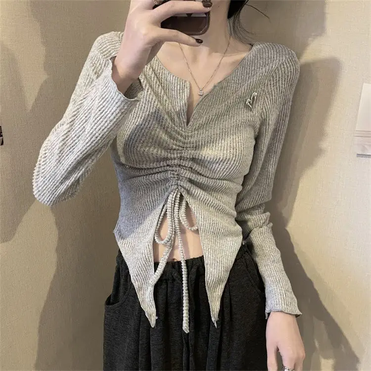 

Irregularly Pleated Long Sleeve V Neck Cropped Y2K Clothes Fashion Tees Streetwear Japan Style Harajuku Casual Female Basic Tops