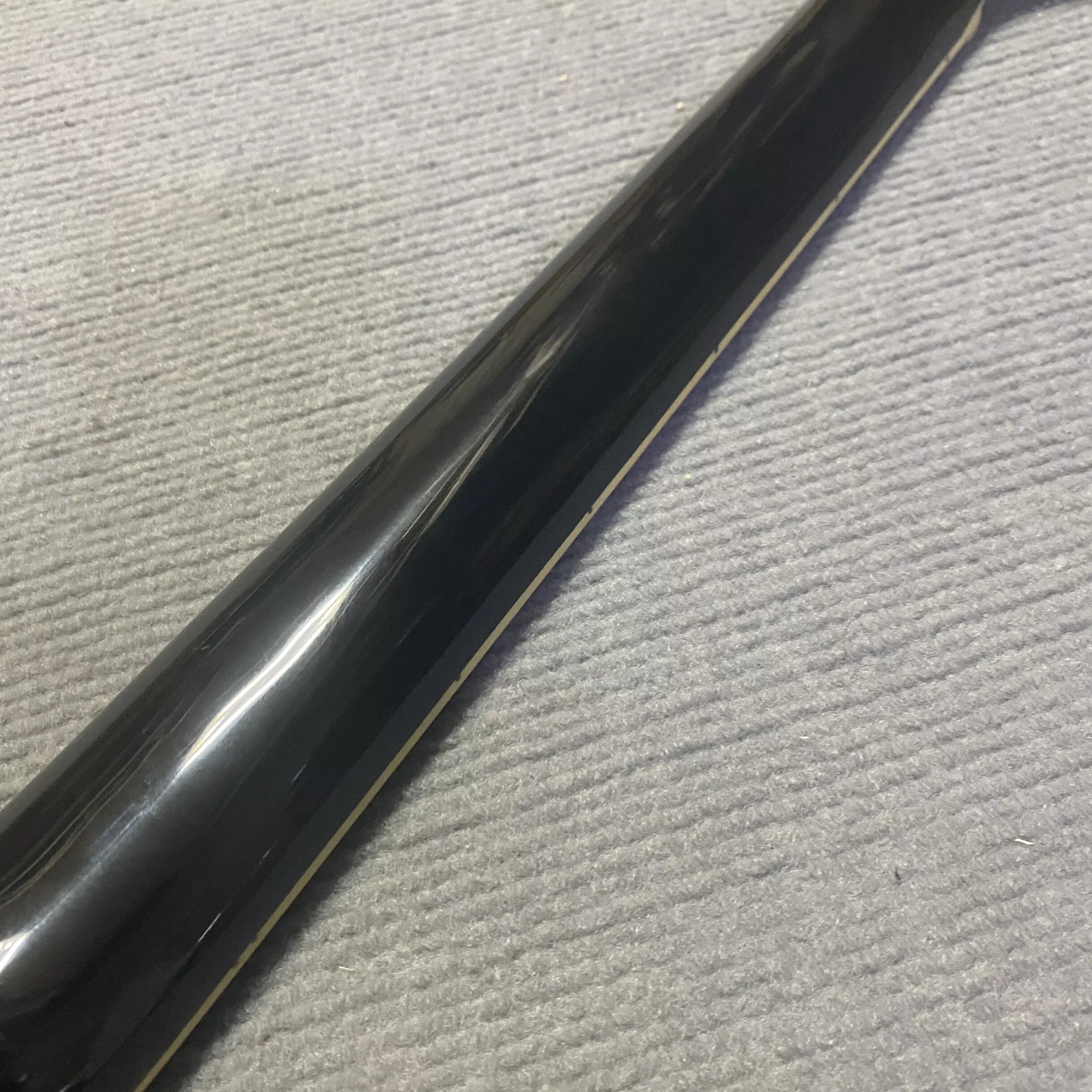 Three-pickup black electric guitar Real pictures of stock rock electric guitars. Shipped within 48 hours. No waiting.