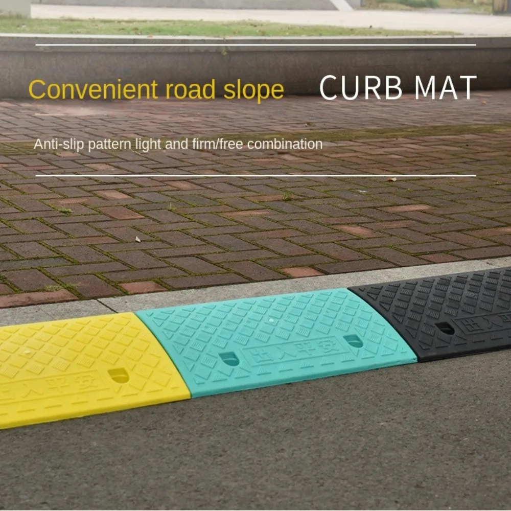 Durable Curb Ramps Car Wheel Driveway Ramps Speed Bump Black Threshold Ramp Anti-Slip Yellow Tires Curb Ramps Truck