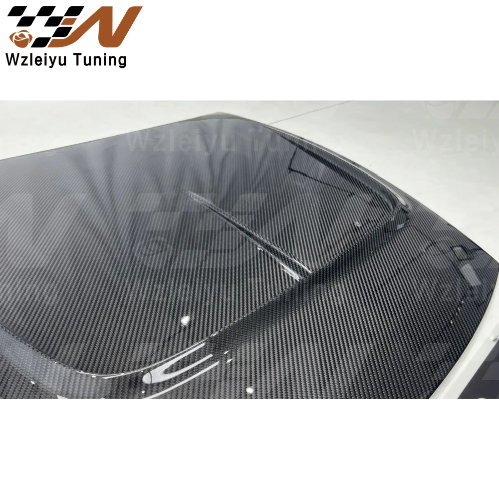 M Style Dry Carbon Fiber Front Hood Bonnet Engine Cover Fit For Maserati MC20 High Quality Fitment