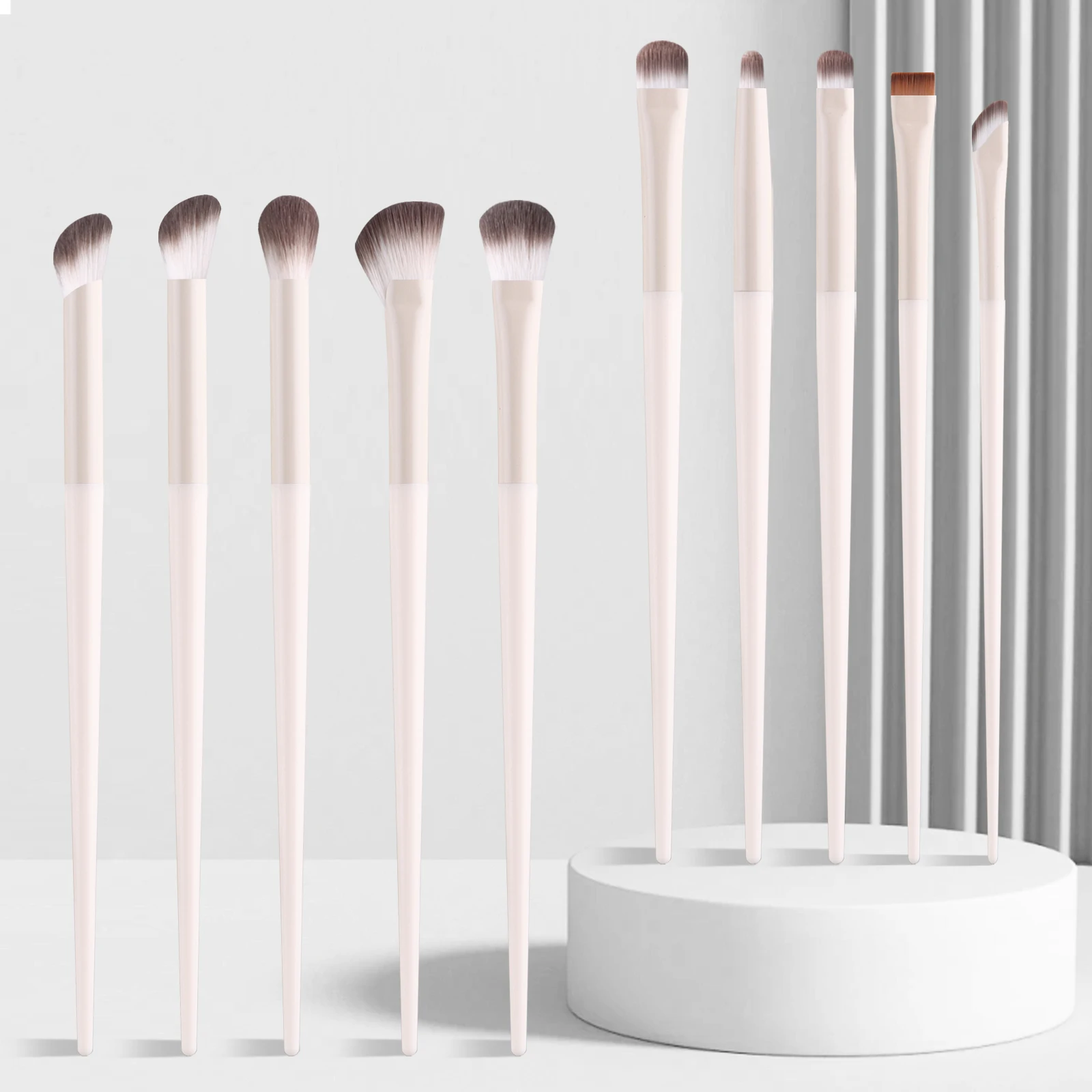10Pcs Starter Eye Cosmetic Brushes Fan Contour Angled Eyeshadow Concealer Eyebrow Makeup Set