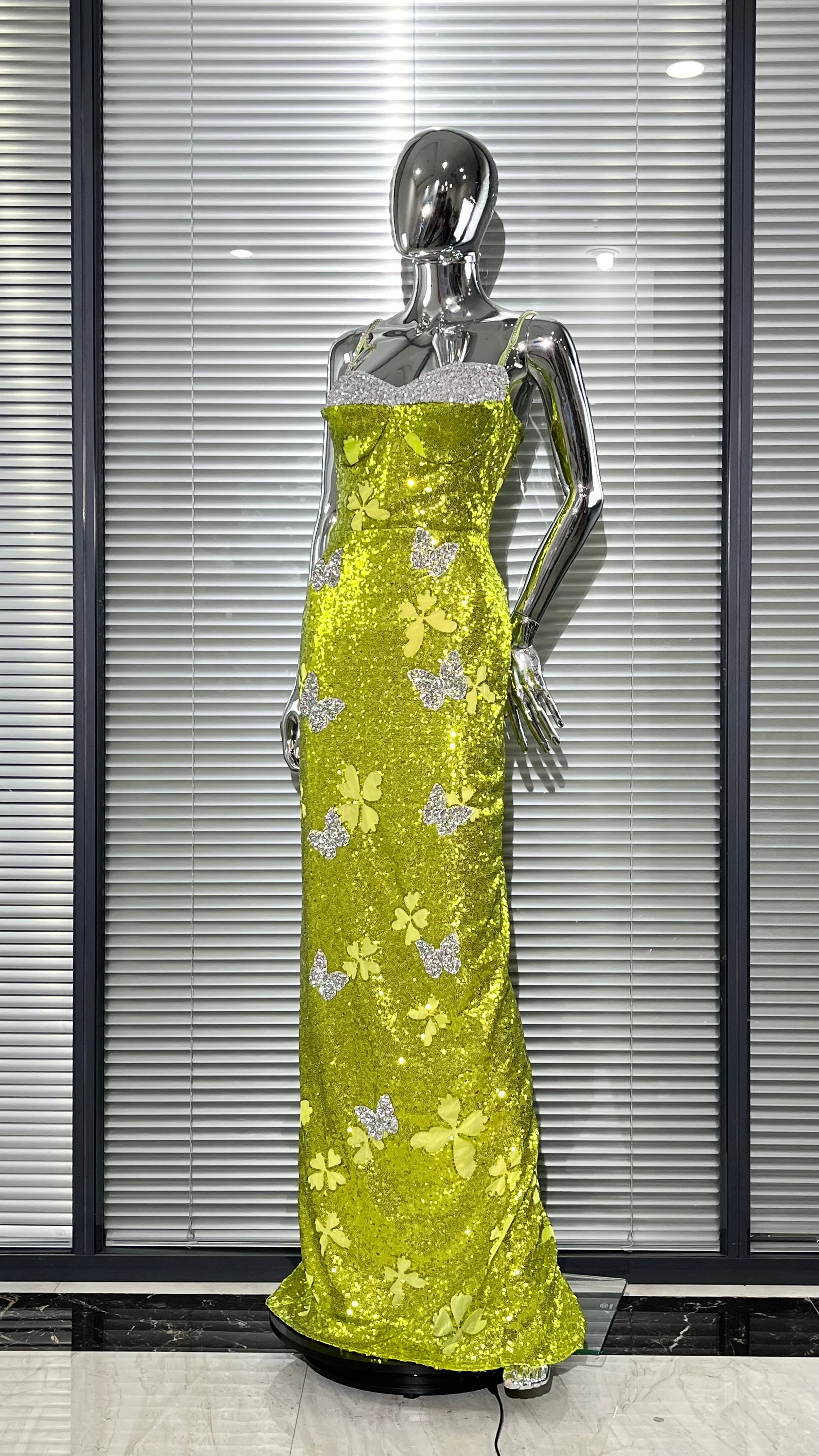 Haute Couture Shining Butterfly Diamonds Yellow Green Sequins Floor Length Dress Birthday Party Dress Celebrity Banquet Outfit view 4