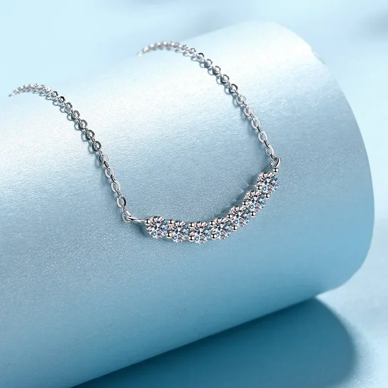 1.4CT Moissanite Birthday Gift Engagement Seven Diamond Smile Chain Platinum Pt950 Necklaces Women Wedding Jewelry Anniversary