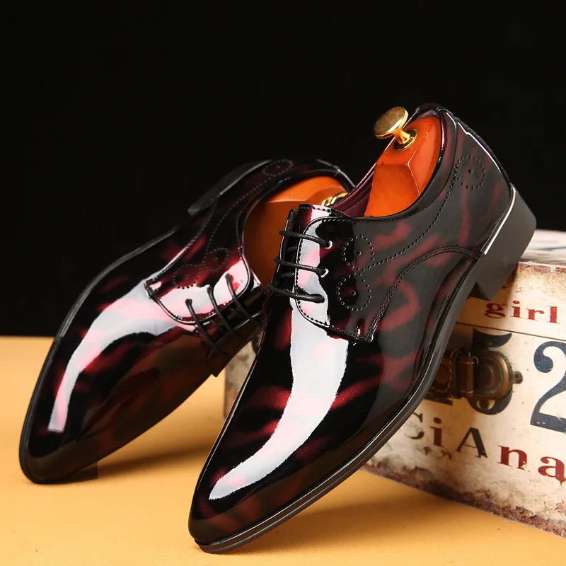 

2023 Autumn New British Style Men's Business Casual Leather Shoes Fashion Explosion Formal Large Size Men's Shoes D2369