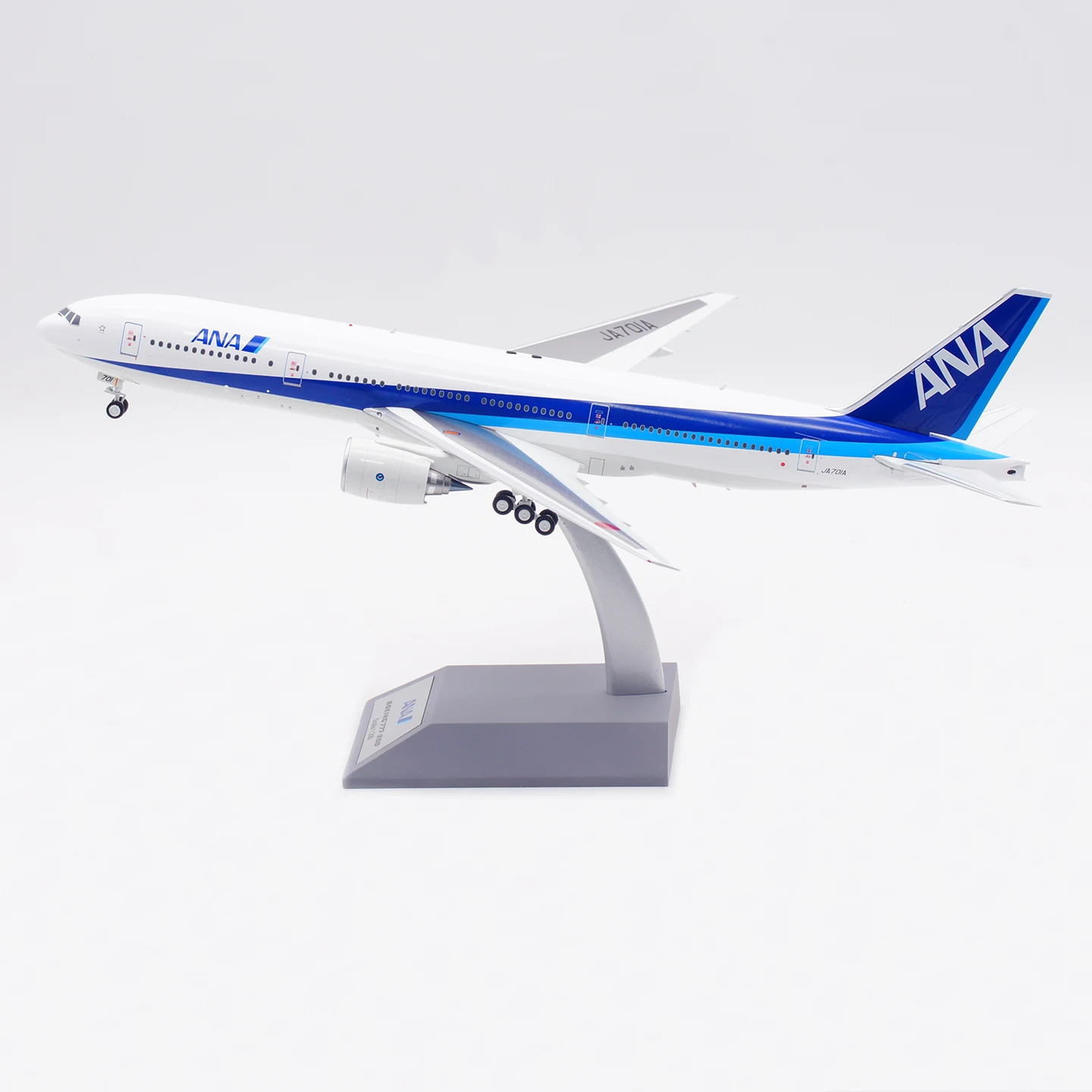 

B-772-701A Alloy Collectible Plane Gift B-Models All Nippon Airways ANA Boeing B777-200 Diecast Aircraft Jet Model JA701A