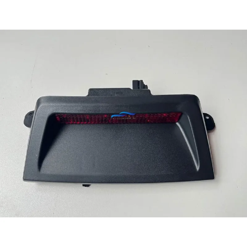 1pc Rear Third Additional Brake Light For Chrysler 300C 2005-2007 04805845AB 4805845AB DA805845AB Car Accessories Taillight