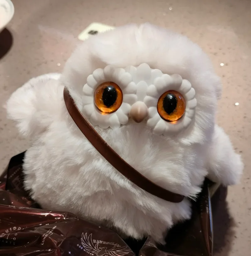 

MINISO Harry Potter Magic Beasts Doll Series Blind Box Snuffles Hedwig Toys Collectible Figurines