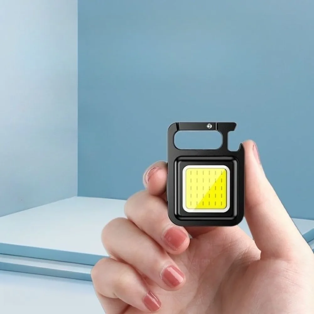 

Portable Keychain Camping Light, Multi-functional Work Light, Rechargeable Mini Outdoor High-intensity Flashlight