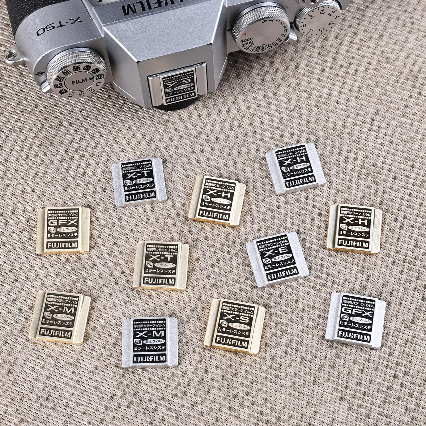 

Metal Dustproof Hot Shoe Cover Cap For Fujifilm X Series XS10 XM5 XE4 XT5 XT30II XH2S XA7 X100VI XT50 Camera Accessories